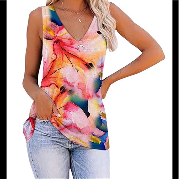 NWT Gorgeous Tie Dye casual loose fitting sleeveless top by ETCYY in large - Picture 2 of 5